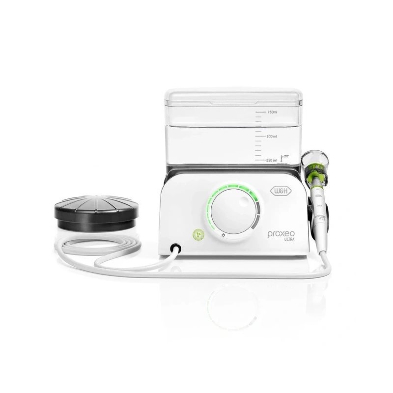 Proxeo Ultra PB-530 - пьезоскалер со светом под соединение Satelec/NSK, с беспроводной педалью, в комплекте насадки 4 насадки (1US, 2US, 3US, 1PS) | W&H DentalWerk (Австрия)